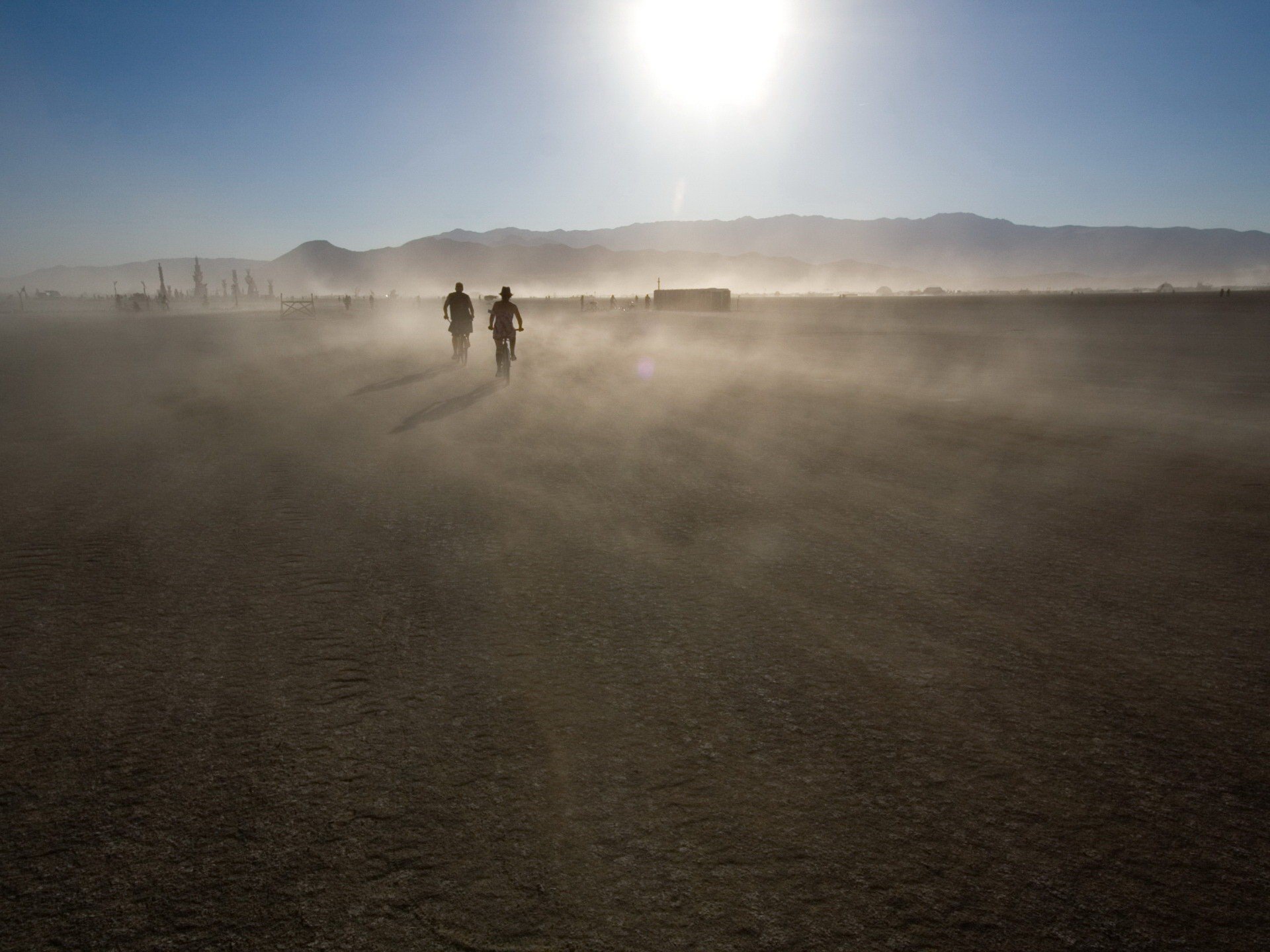 mountain motion dust sun