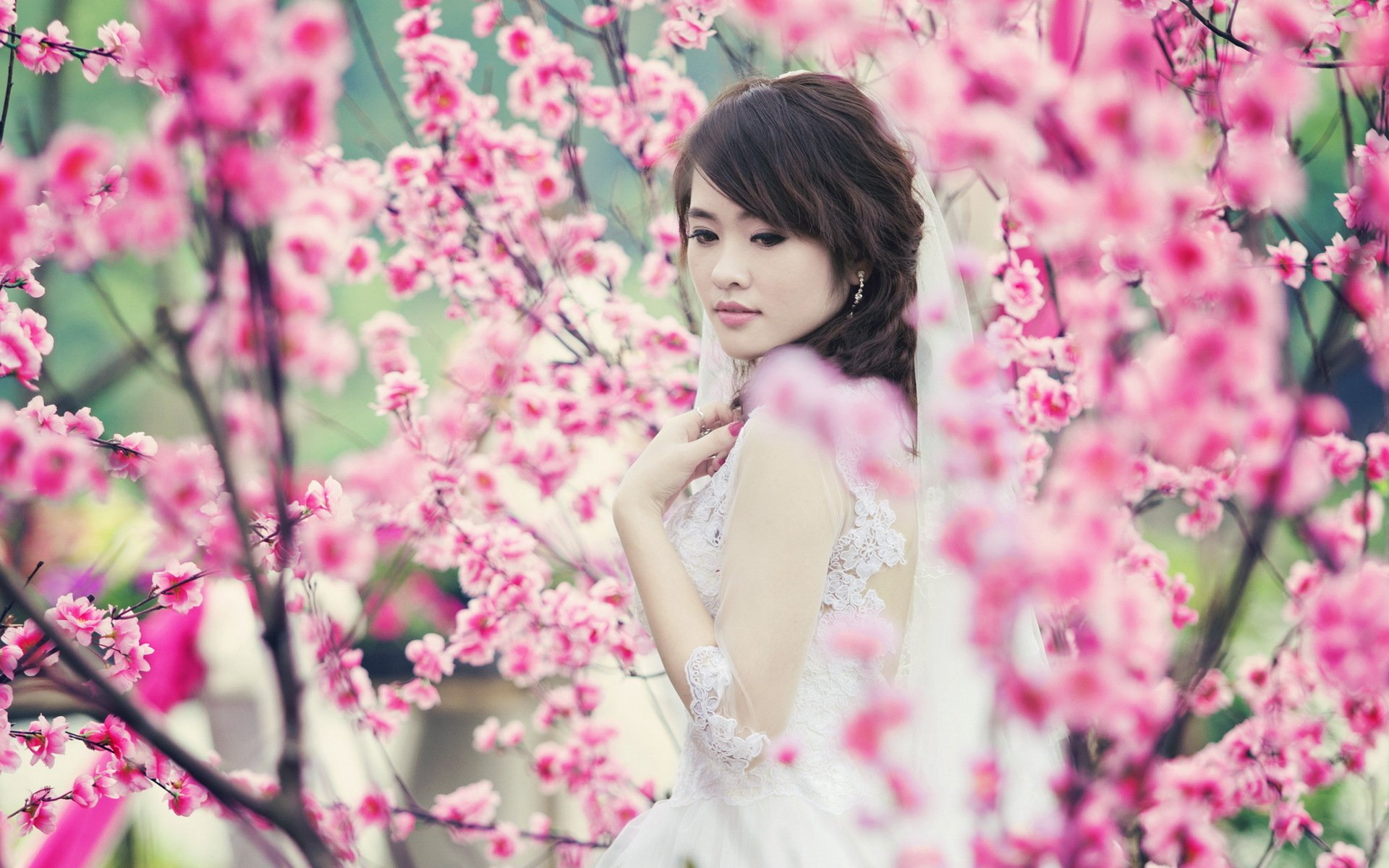 la jeune fille jardin printemps beauté