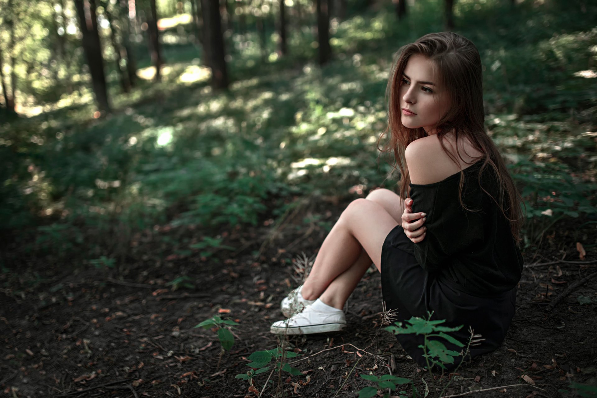 vassilissa vassilissa sarovsky le charme les pieds les épaules le regard la nature la russie george чернядьев