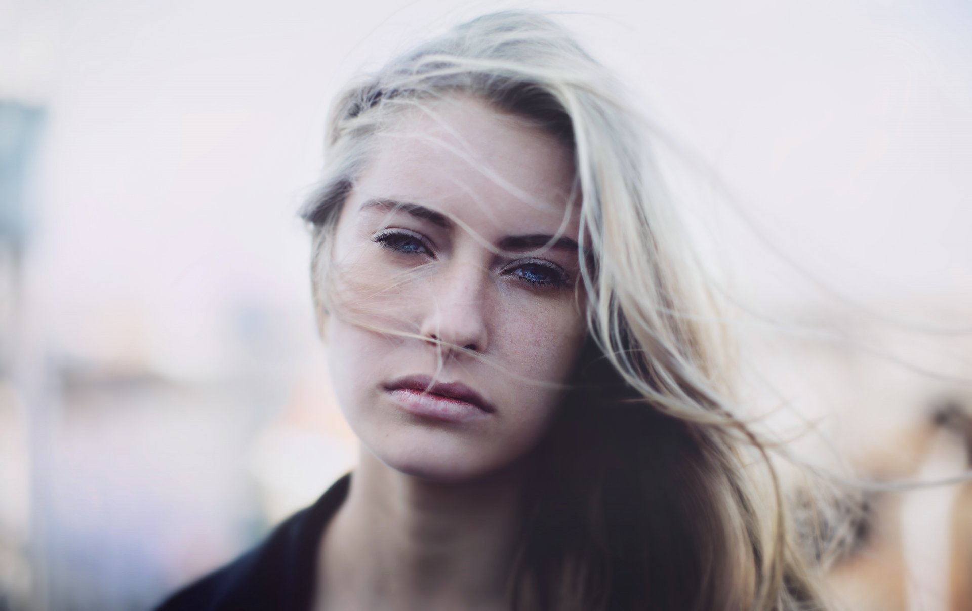 mädchen aussehen blond haare stimmung
