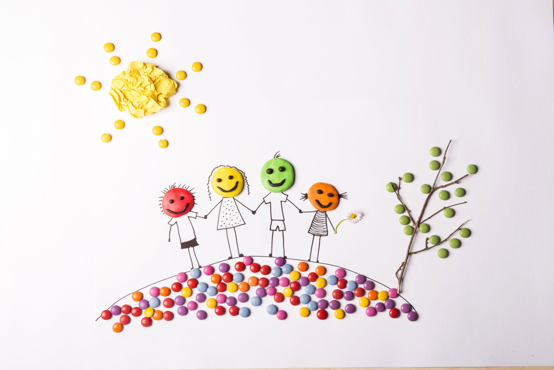 familia composición dibujo casa