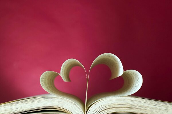 Figure irresistibili di foglie di libro