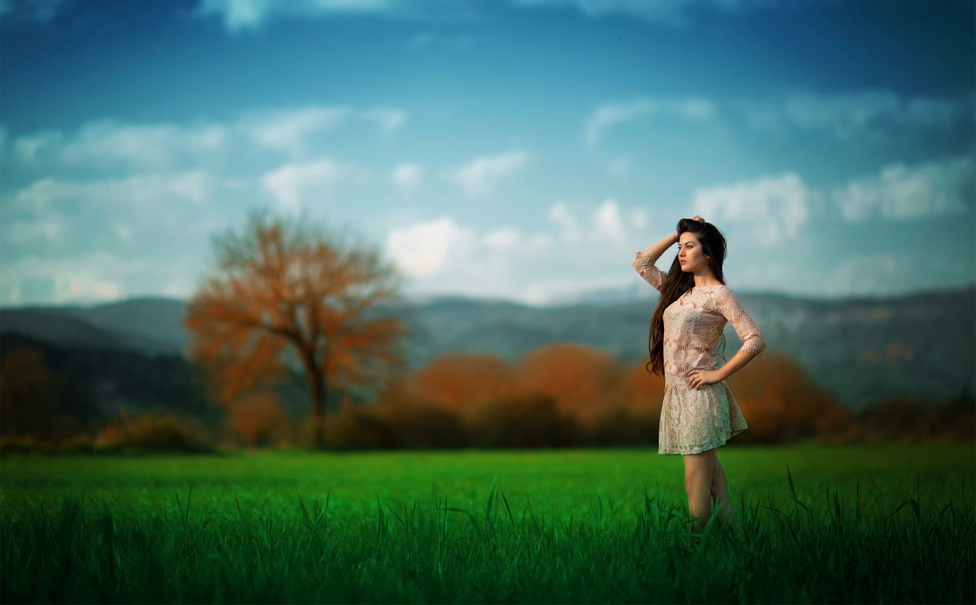 esra ragazza campo libertà natura