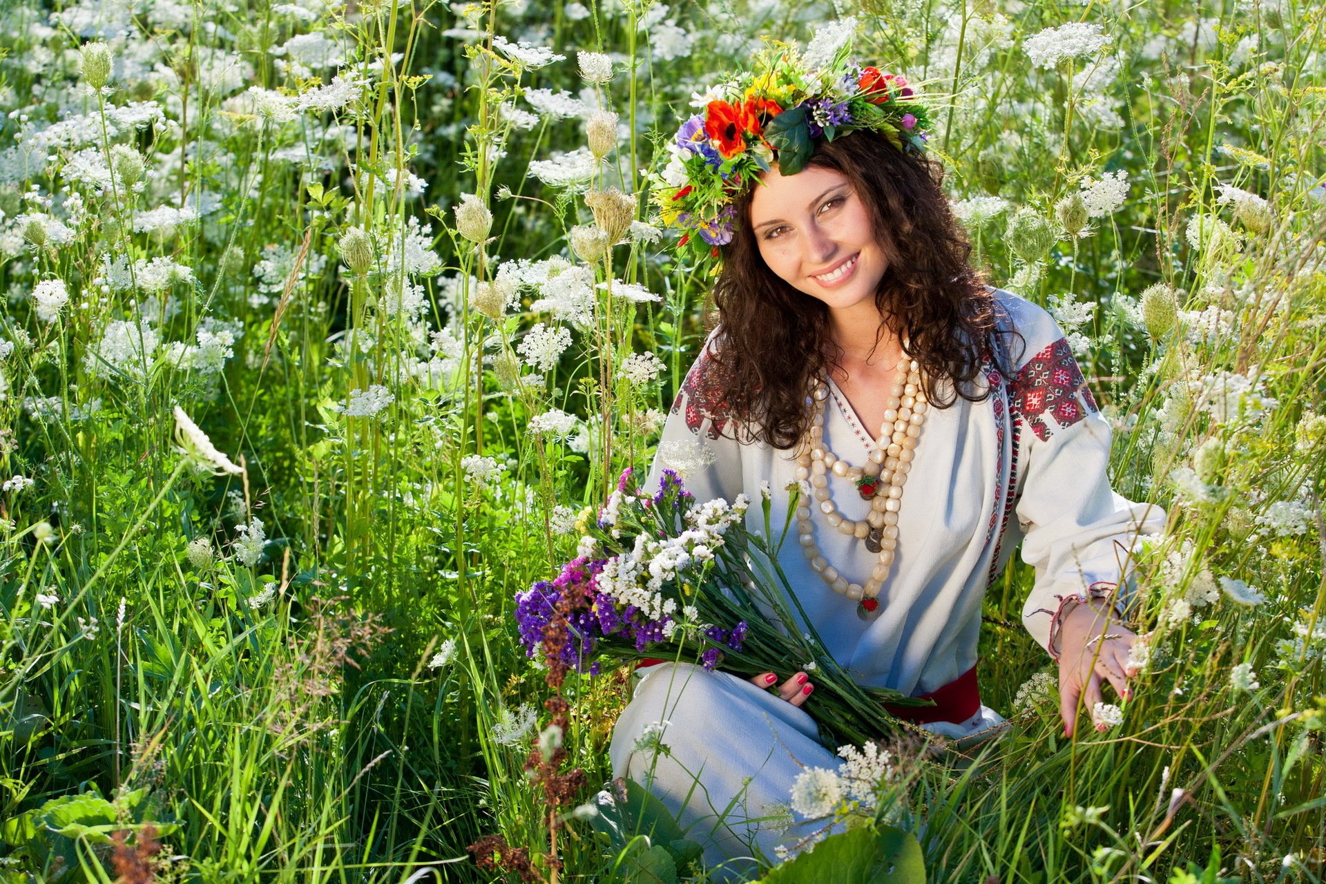 la jeune fille champ fleurs été