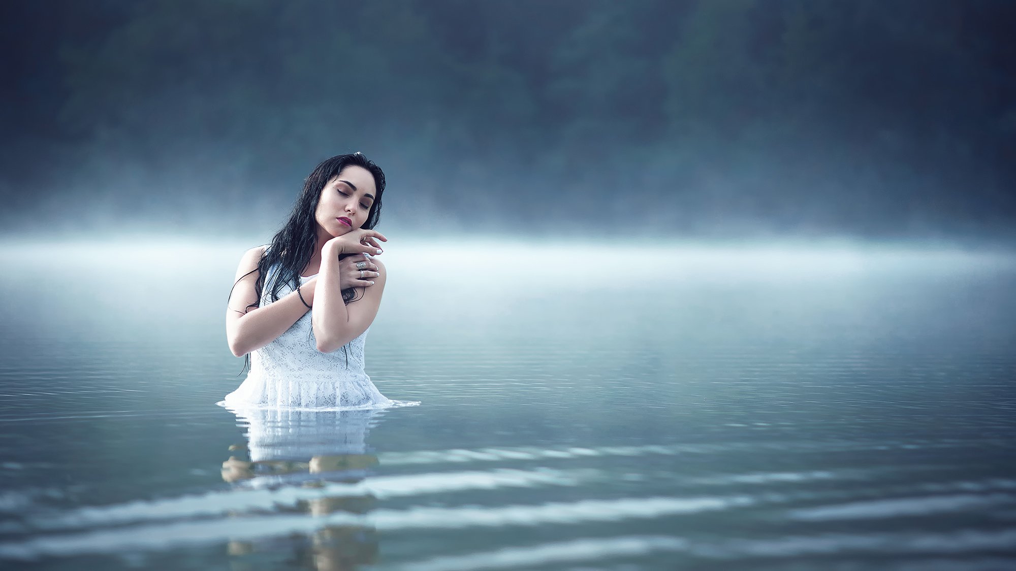 see nebel mädchen ruhe befriedung im wasser