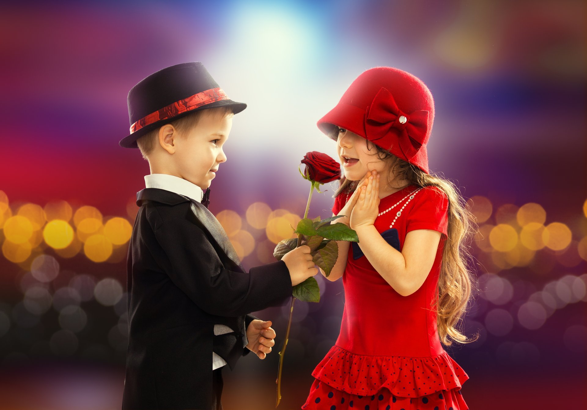 amour a grandi garçon fille enfant romans d amour enfance saint valentin couple rose romance