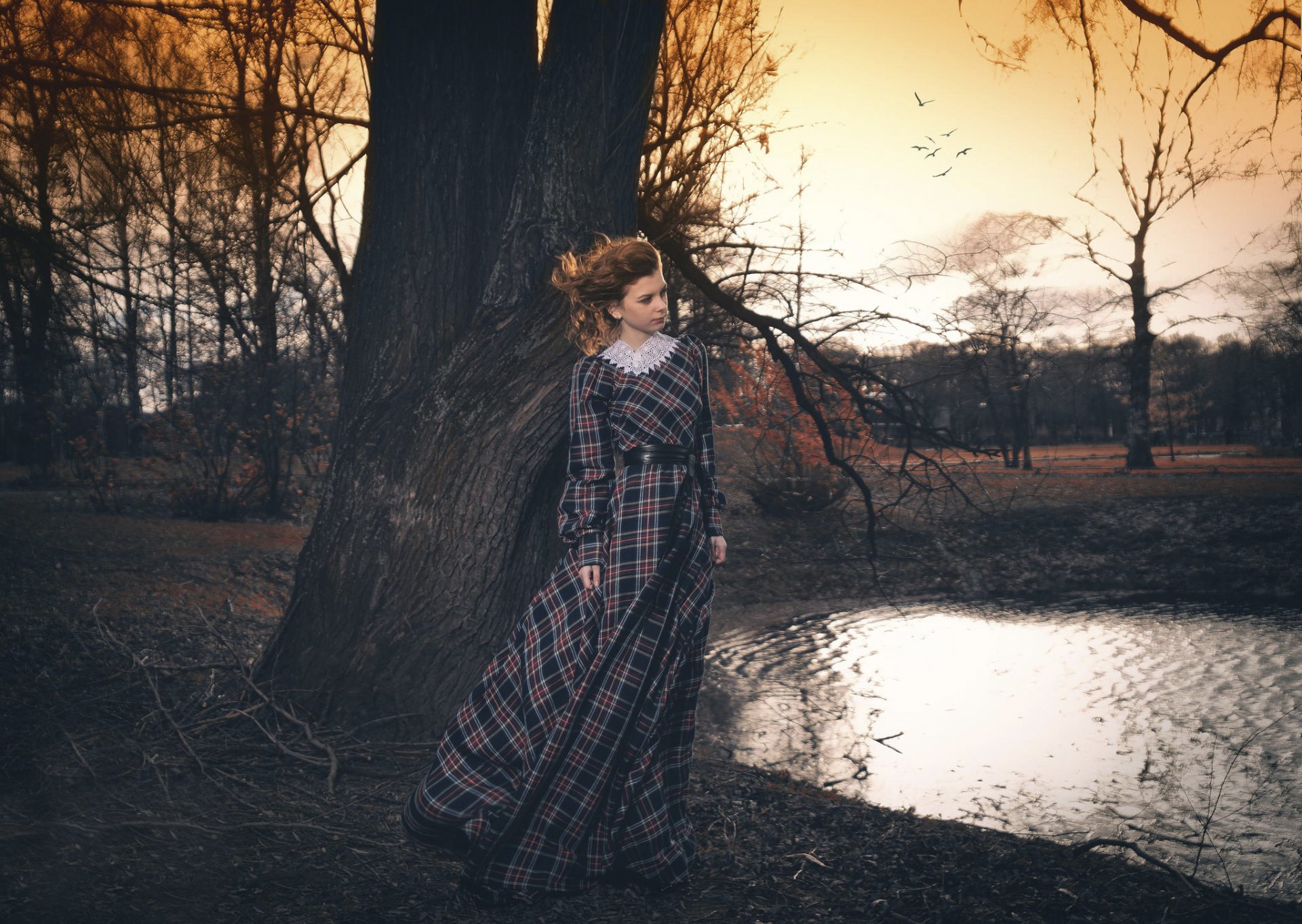 le parc automne jeune fille robe de soirée svetlana корулева