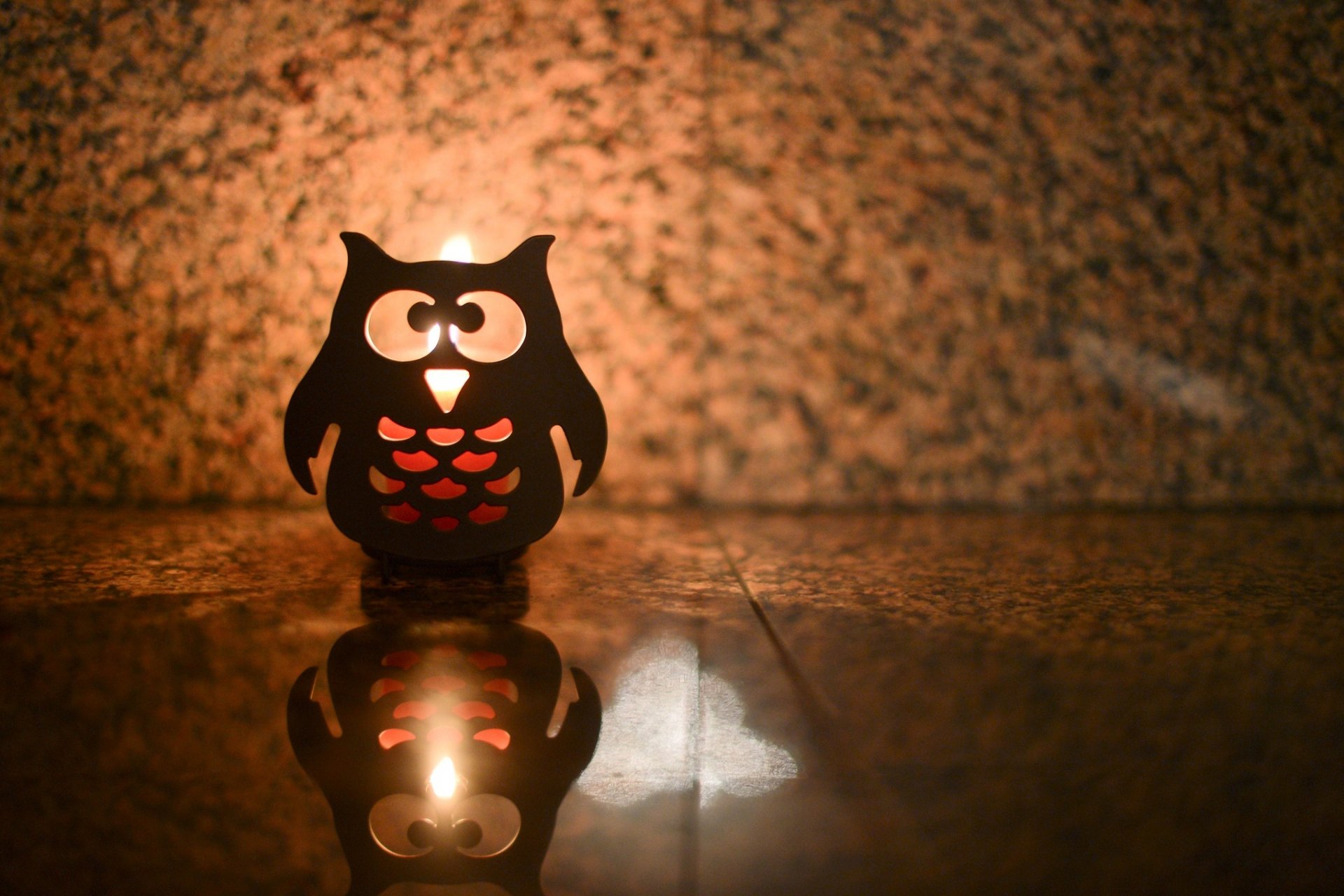 mood owl form candle fire light shadow background wallpaper widescreen full screen hd wallpapers fullscreen