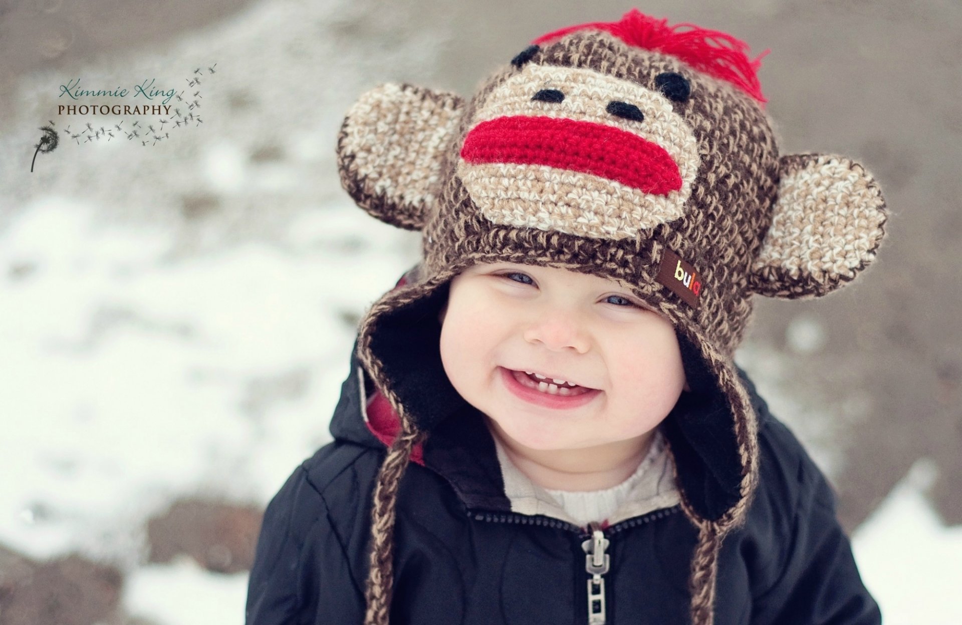 humor niños niño sonrisa risa sombrero patrón chaqueta fondo papel pintado