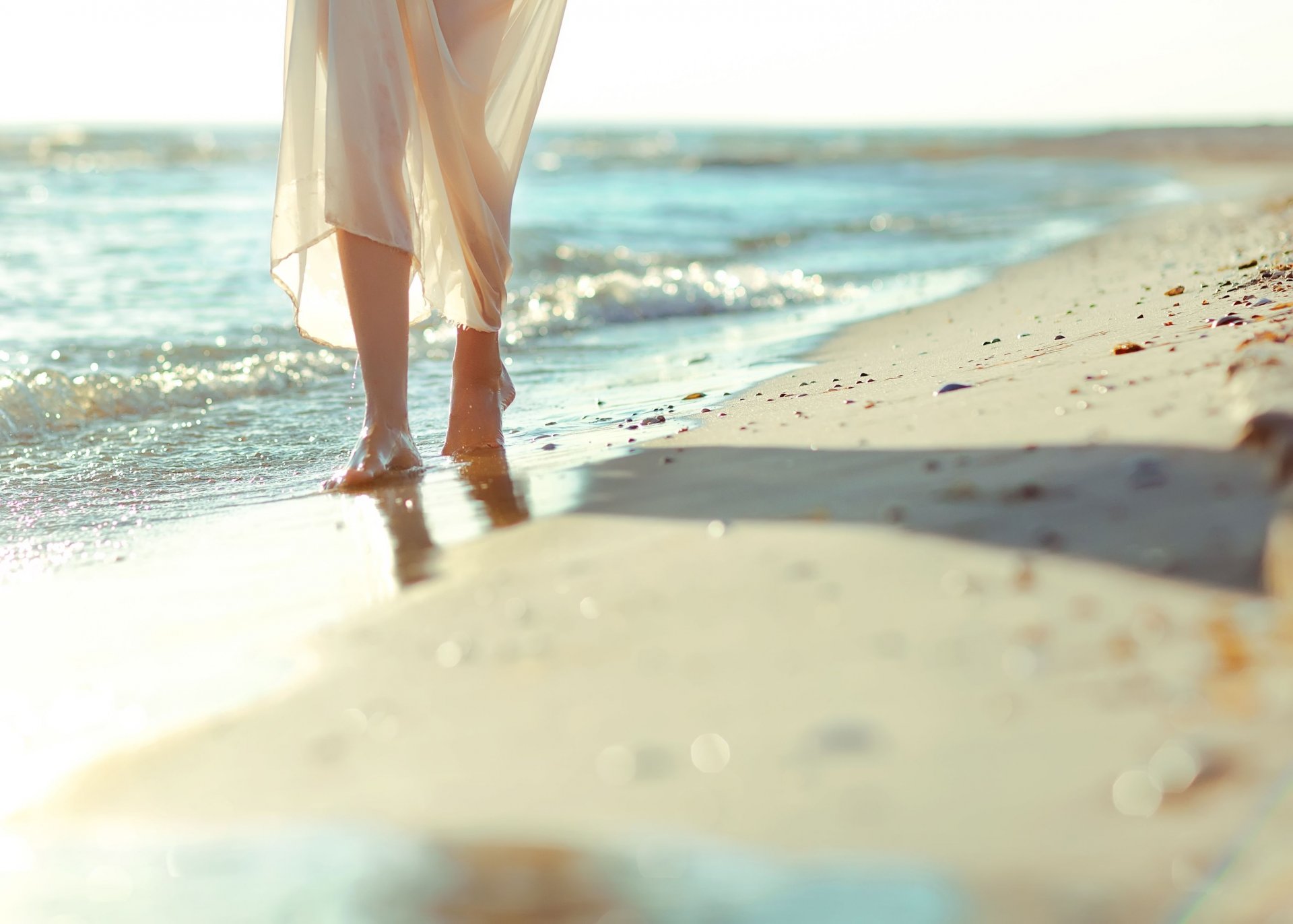 mood girl legs sand beach sea waves stones pebbles nature background widescreen fullscreen wallpaper hd wallpapper