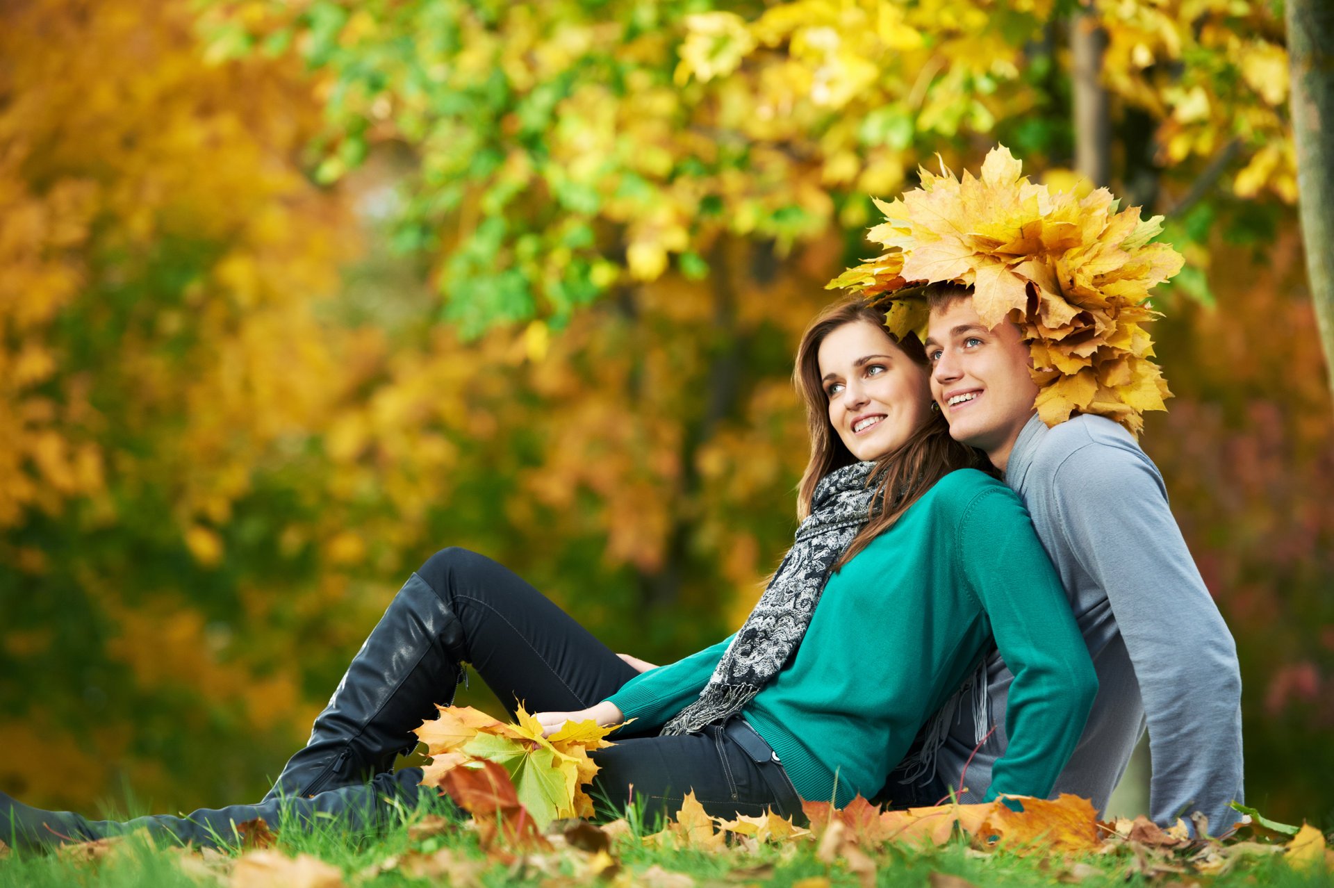 girl guy the pair smile autumn foliage nature sport