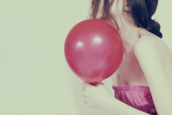 Pink mood girl with a balloon