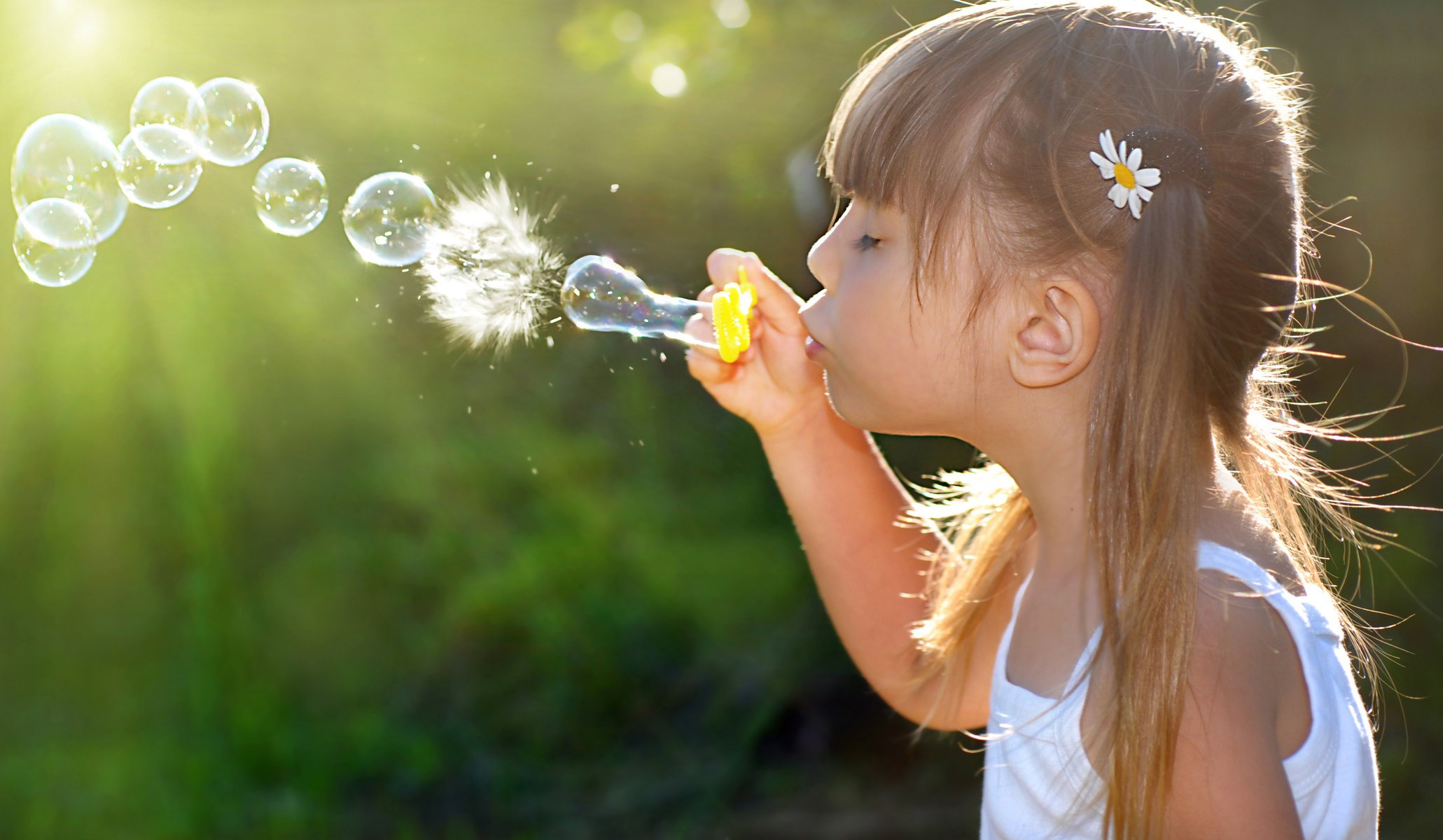 bolle ragazza bambino infanzia felicità gioia bolle bambini