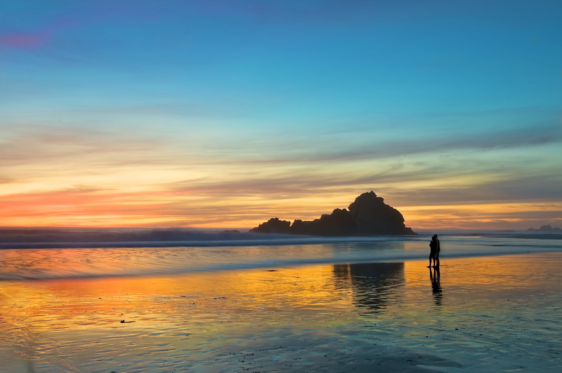 promenade soir couple deux mer plage coucher de soleil amour romance