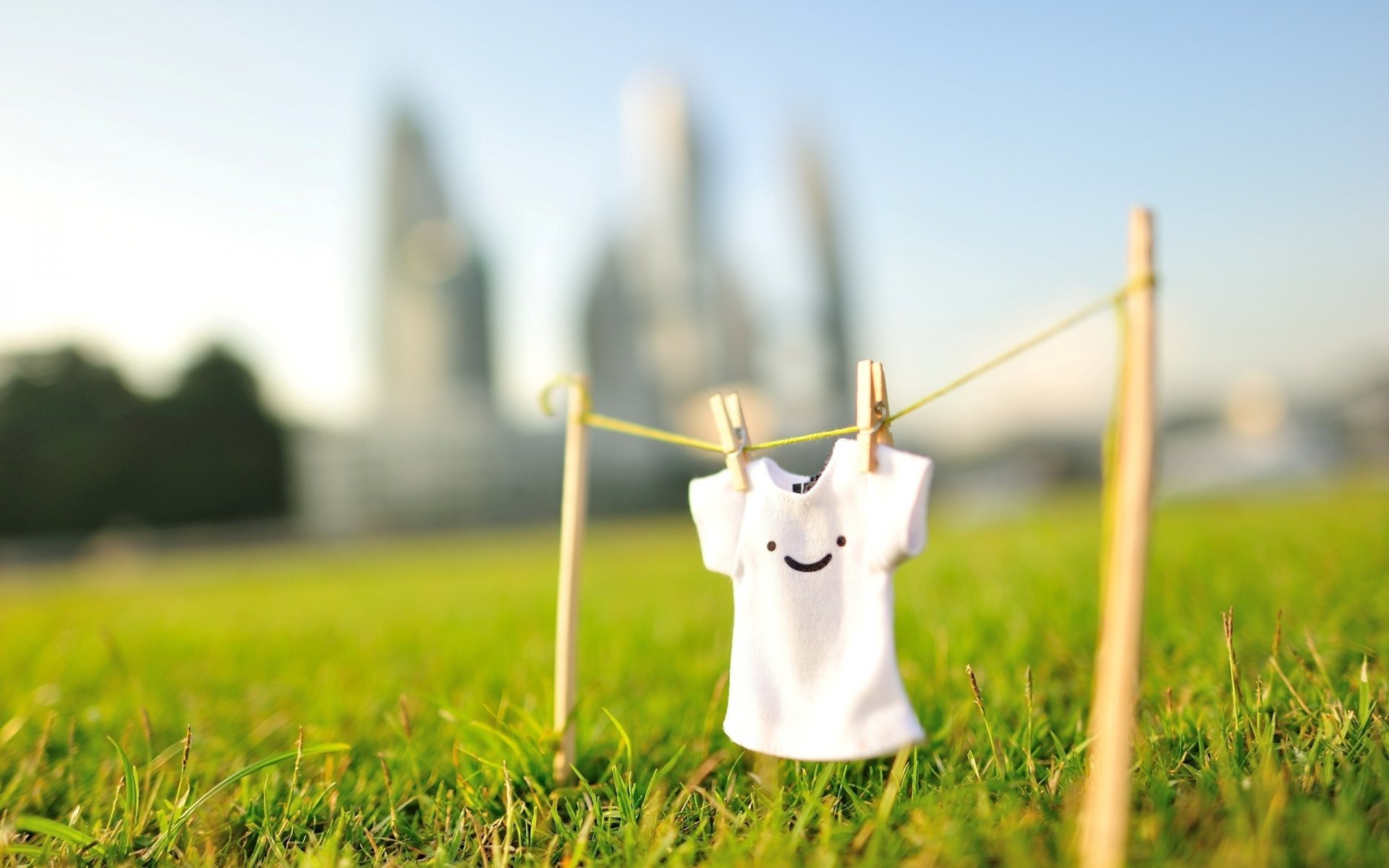 t-shirt sourire sourire pinces à linge