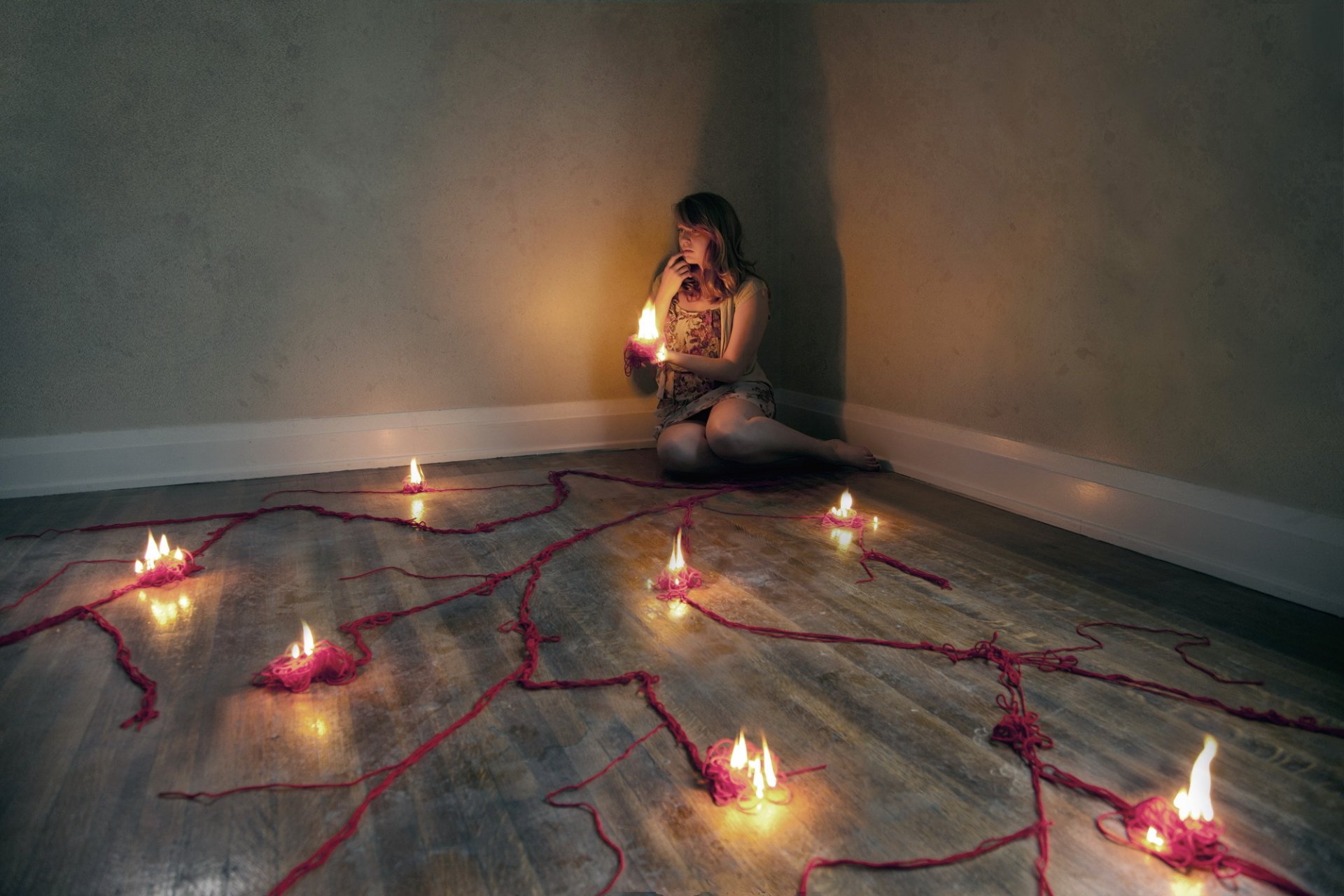 girl candles ritual