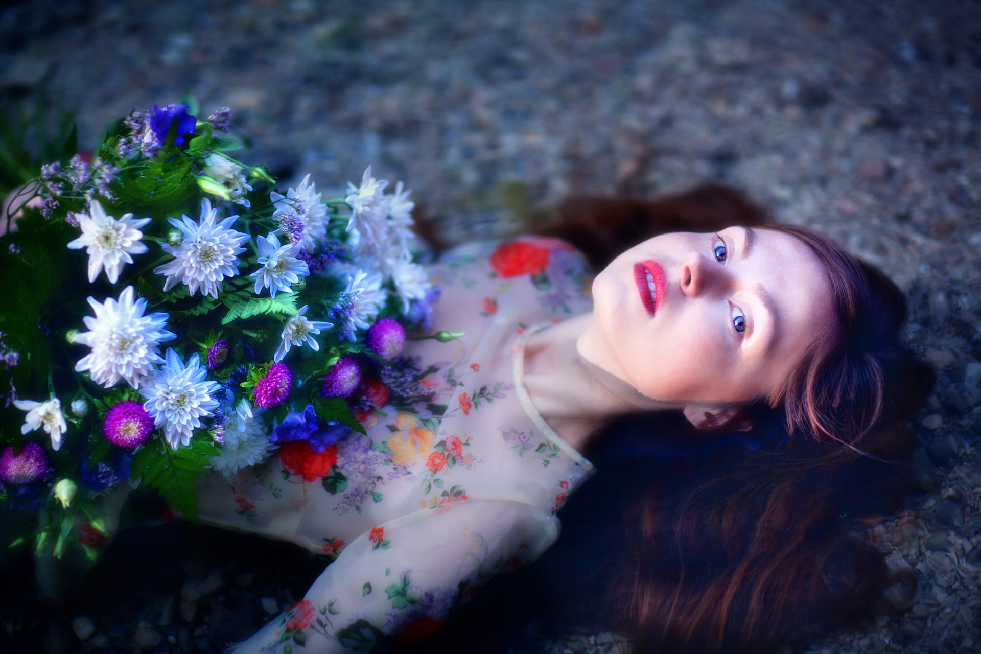 la jeune fille dans l eau le bouquet la révolte zahar