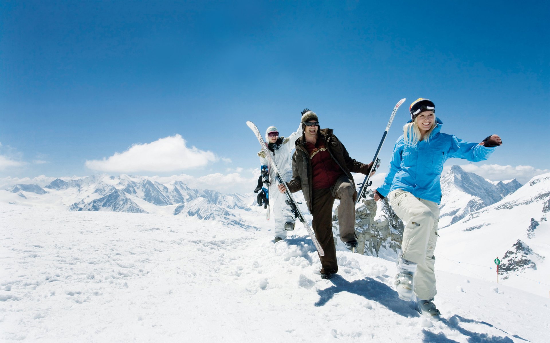 estado de ánimo chicas chicos invierno montañas viajes esquí vacaciones senderismo nieve cielo