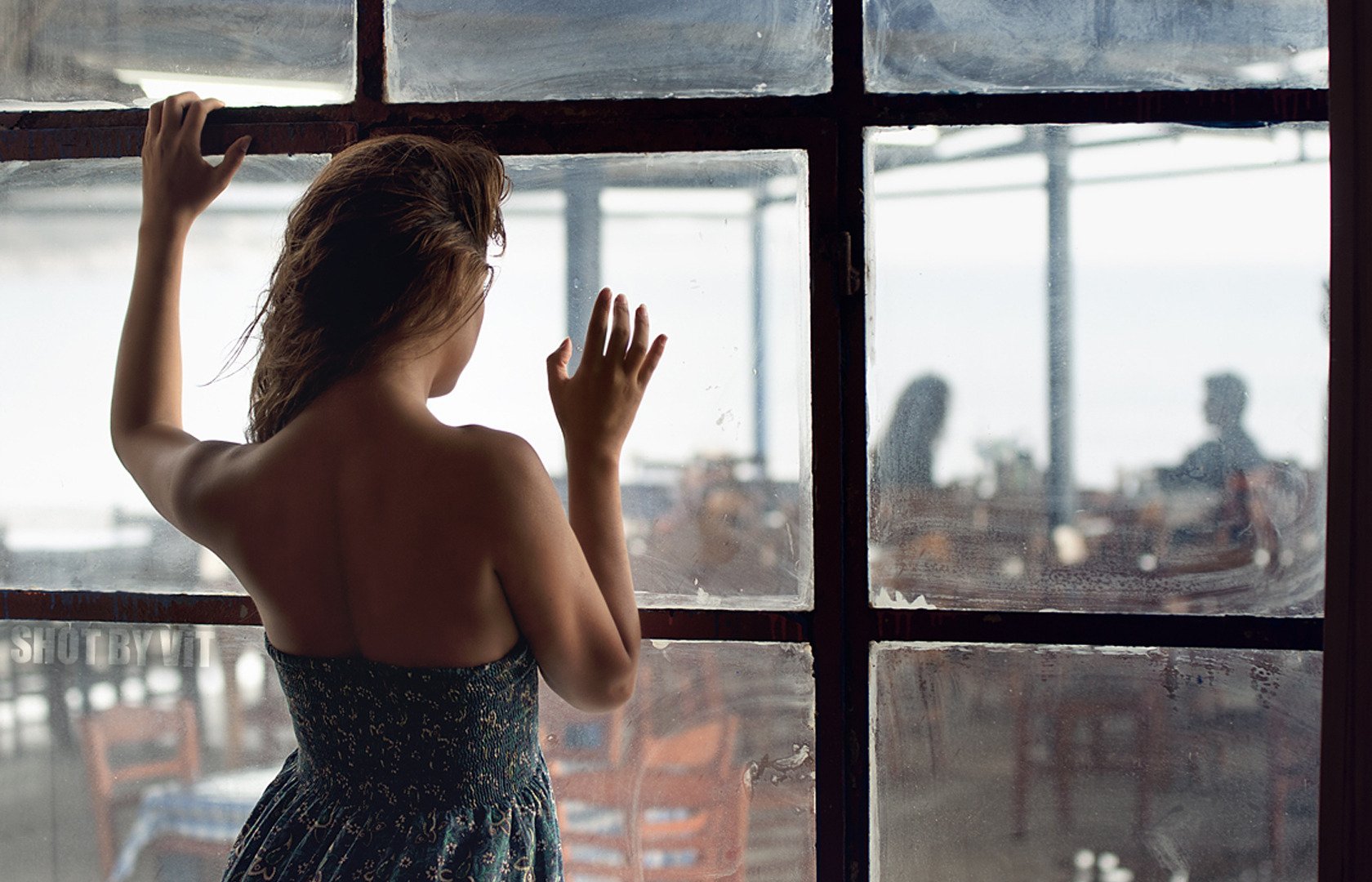 ragazza caffè finestre coppia gelosia tradimento