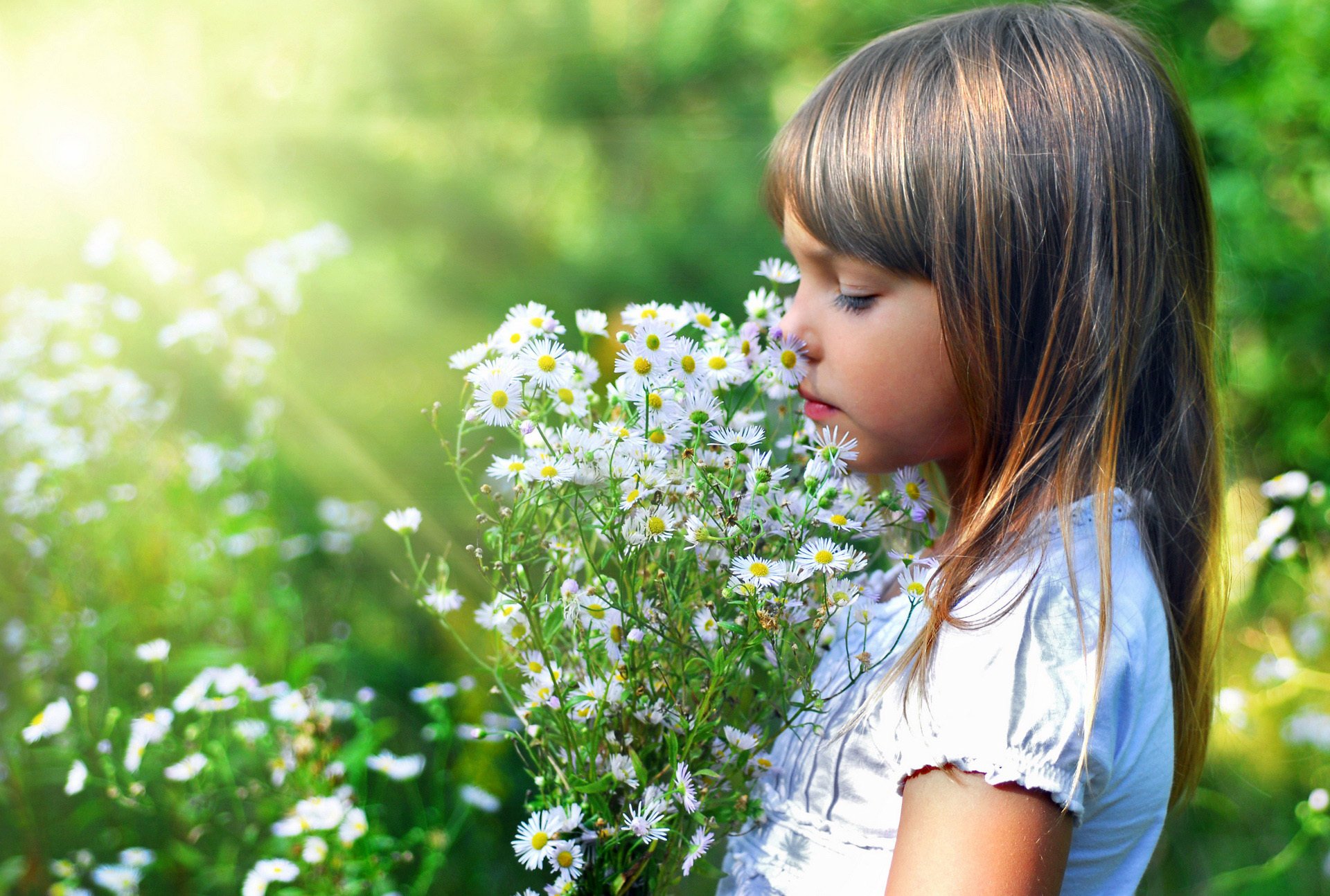 girl flower beauty