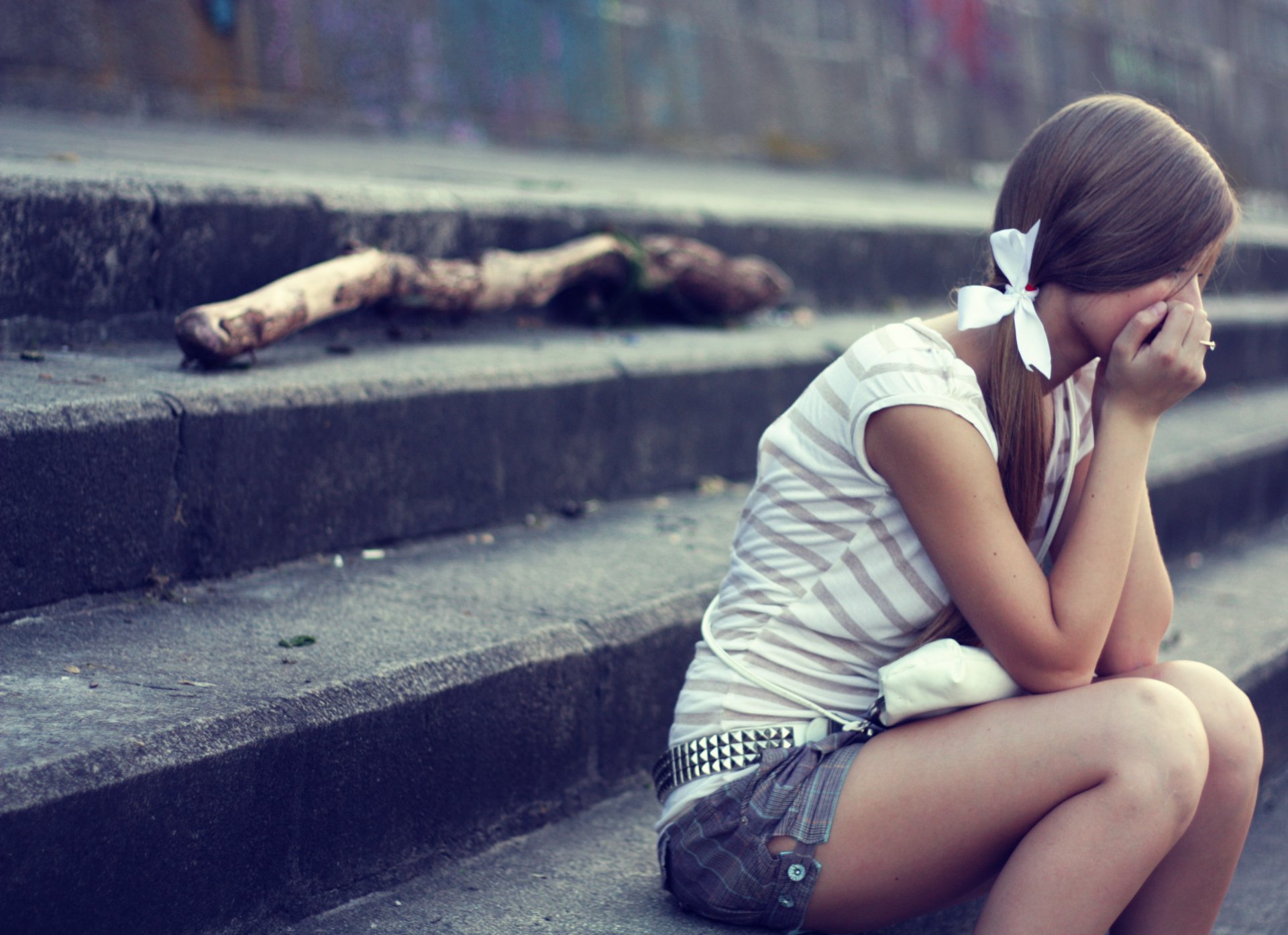 tristeza niña tristeza soledad