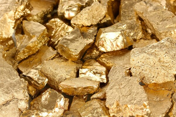 Minerales oro trozos de oro