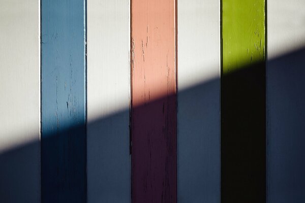 Recinzione con tre colori non brillanti