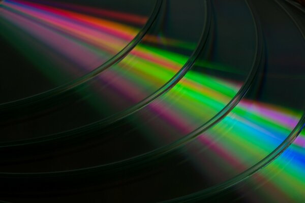 Music discs with the spectrum reflected on them