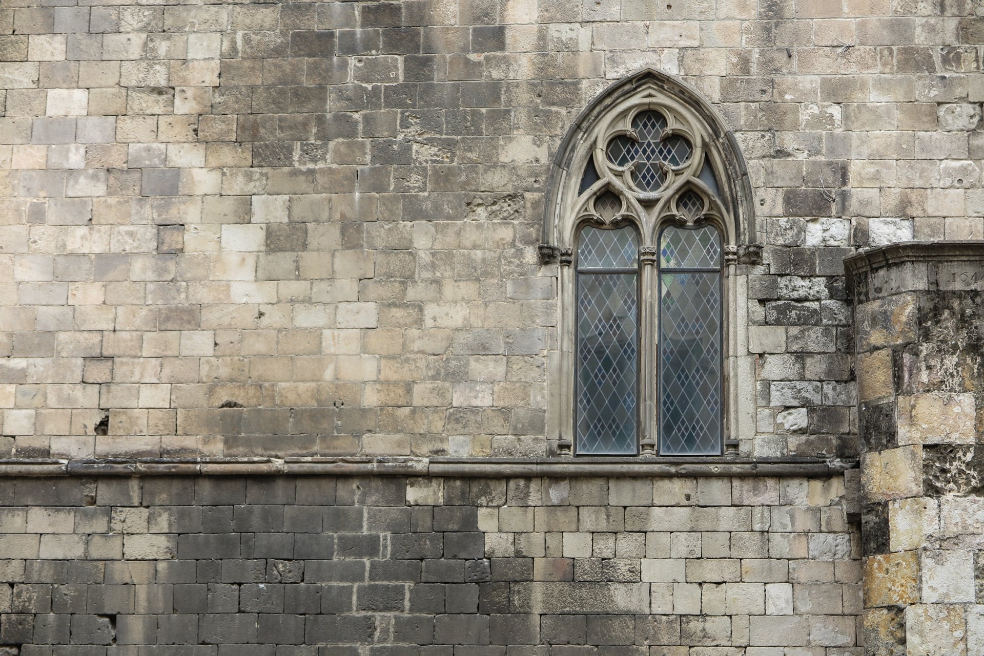 window wall stones masonry spain