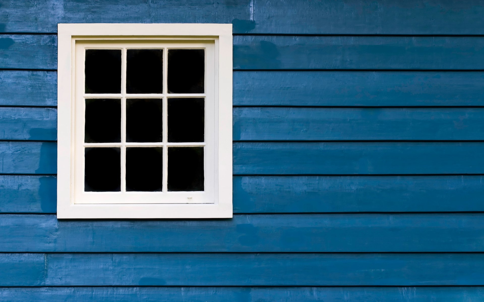 fenster holz blau weiß