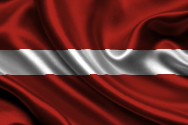 Изображение латвийского флага на ветру