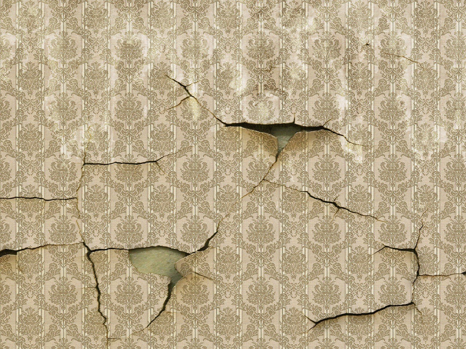 wallpaper of the crack wall