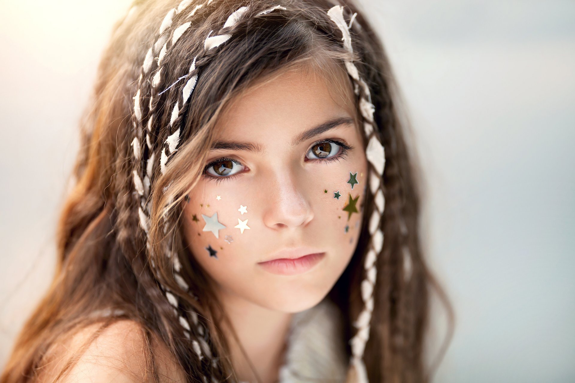 come le stelle nel cielo ragazza occhi marroni occhi marroni capelli castani fotografia per bambini