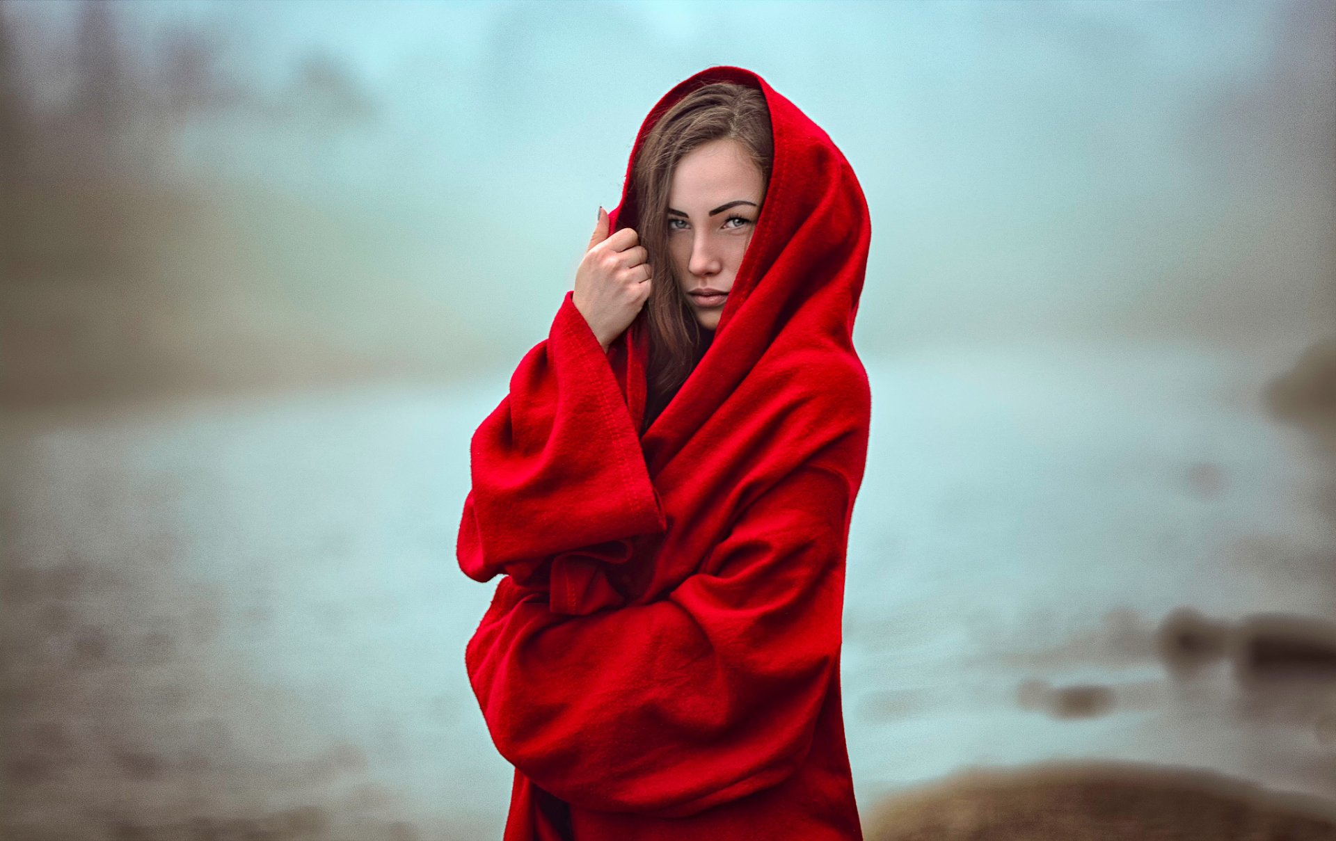 katy sendza mystical girl in red bokeh fog