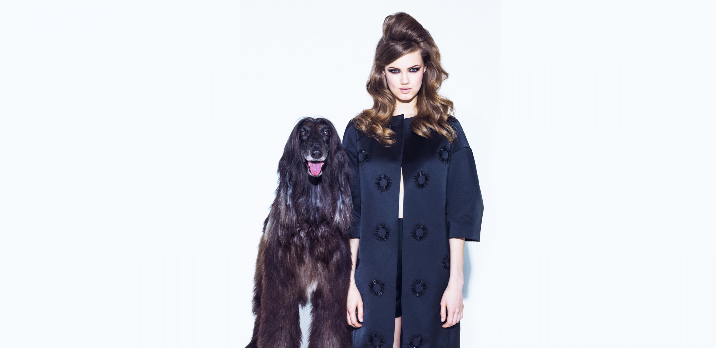 lindsey wixson fotoshooting mit hund retro mode