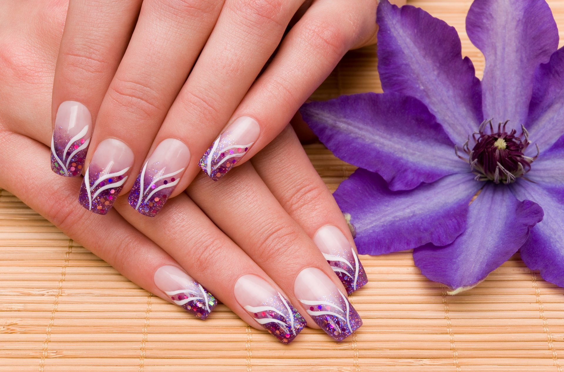 hands manicure flower