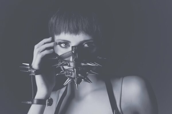 Jessica Wilcox in a mask with spikes daring style