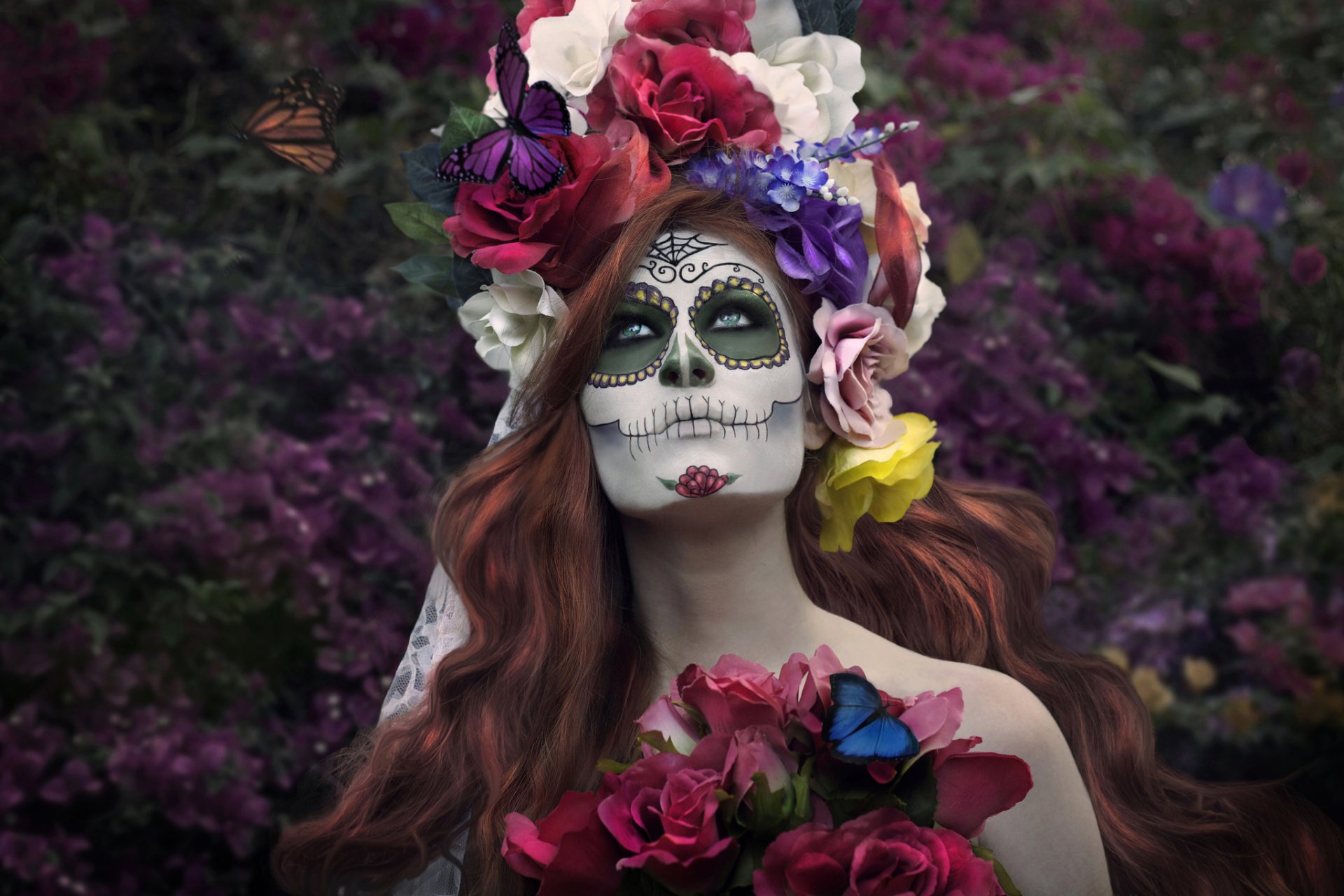 dia de los muertos jour des morts fille visage coloration fleurs papillons