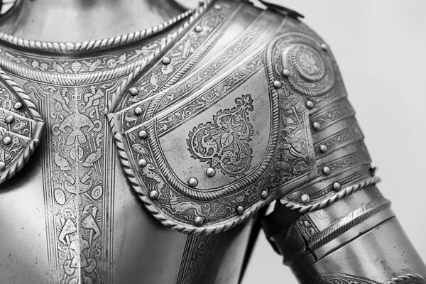 Armure de chevalier closeup noir et blanc