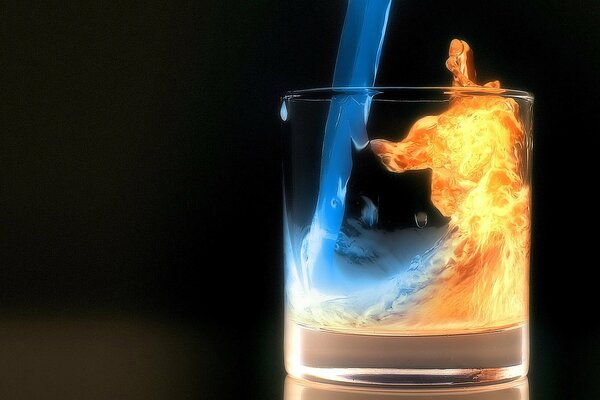 El fuego y el agua se funden en un vaso