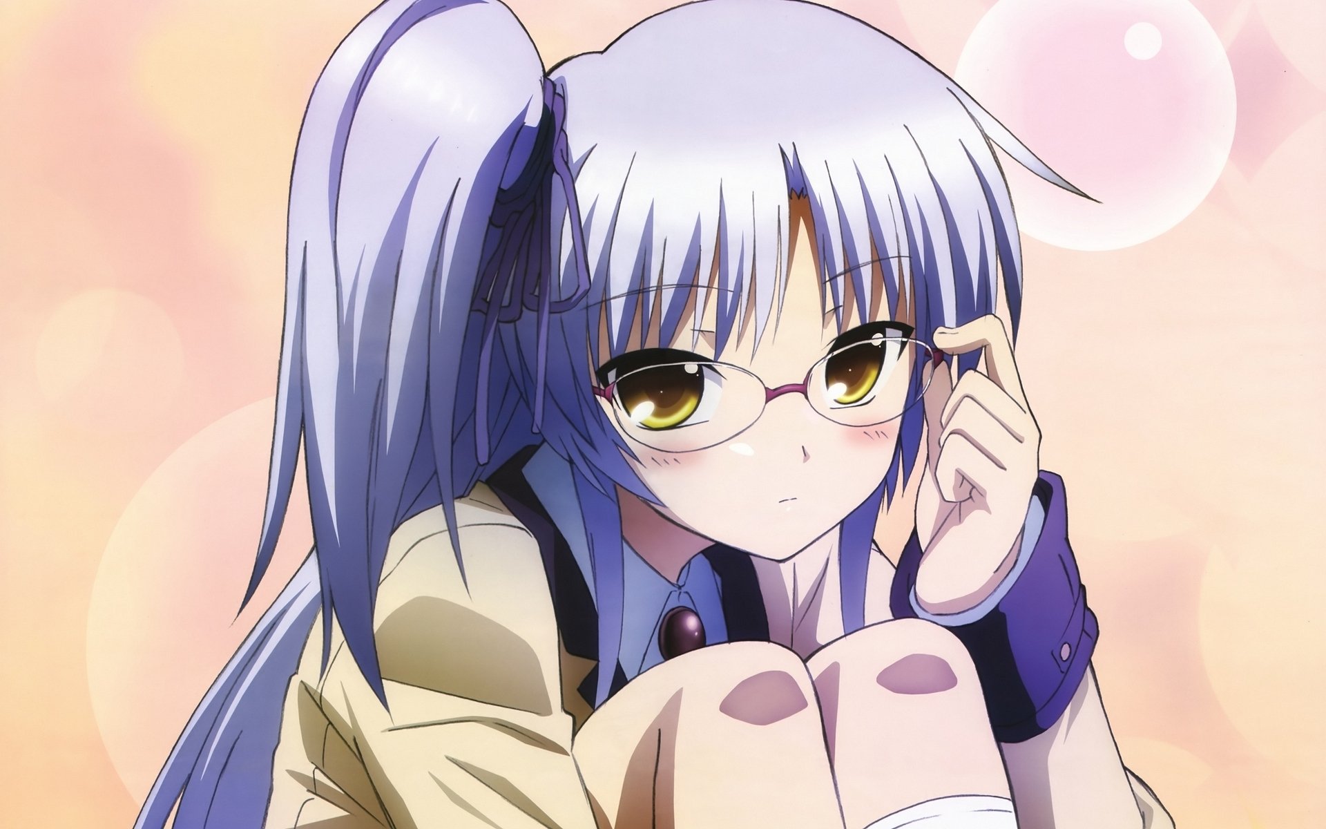 anime arte angel beats tachibana kanade ragazza seduta occhiali imbarazzo vista