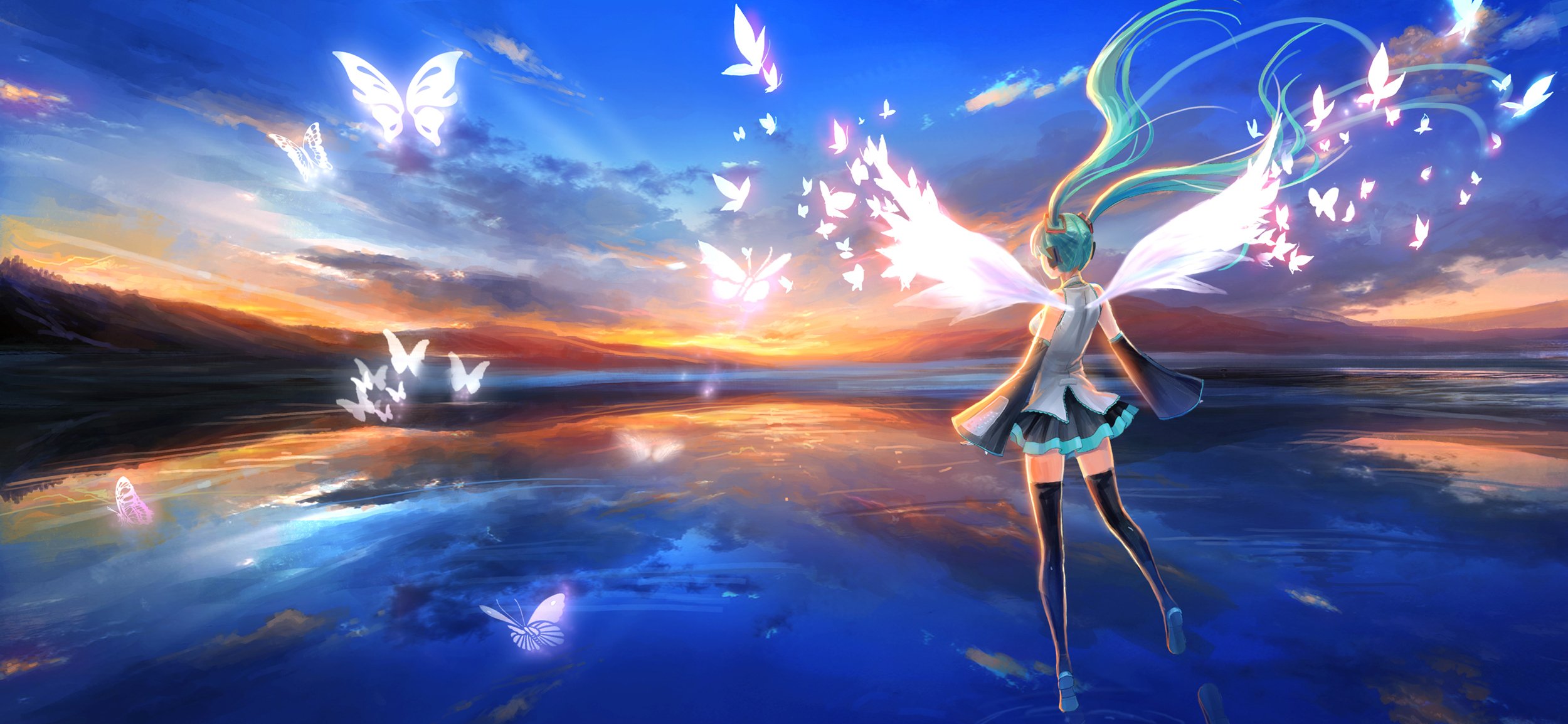 vocaloid hatsune miku mädchen blaues haar kopfhörer flügel kleid strümpfe sonnenuntergang himmel schmetterlinge