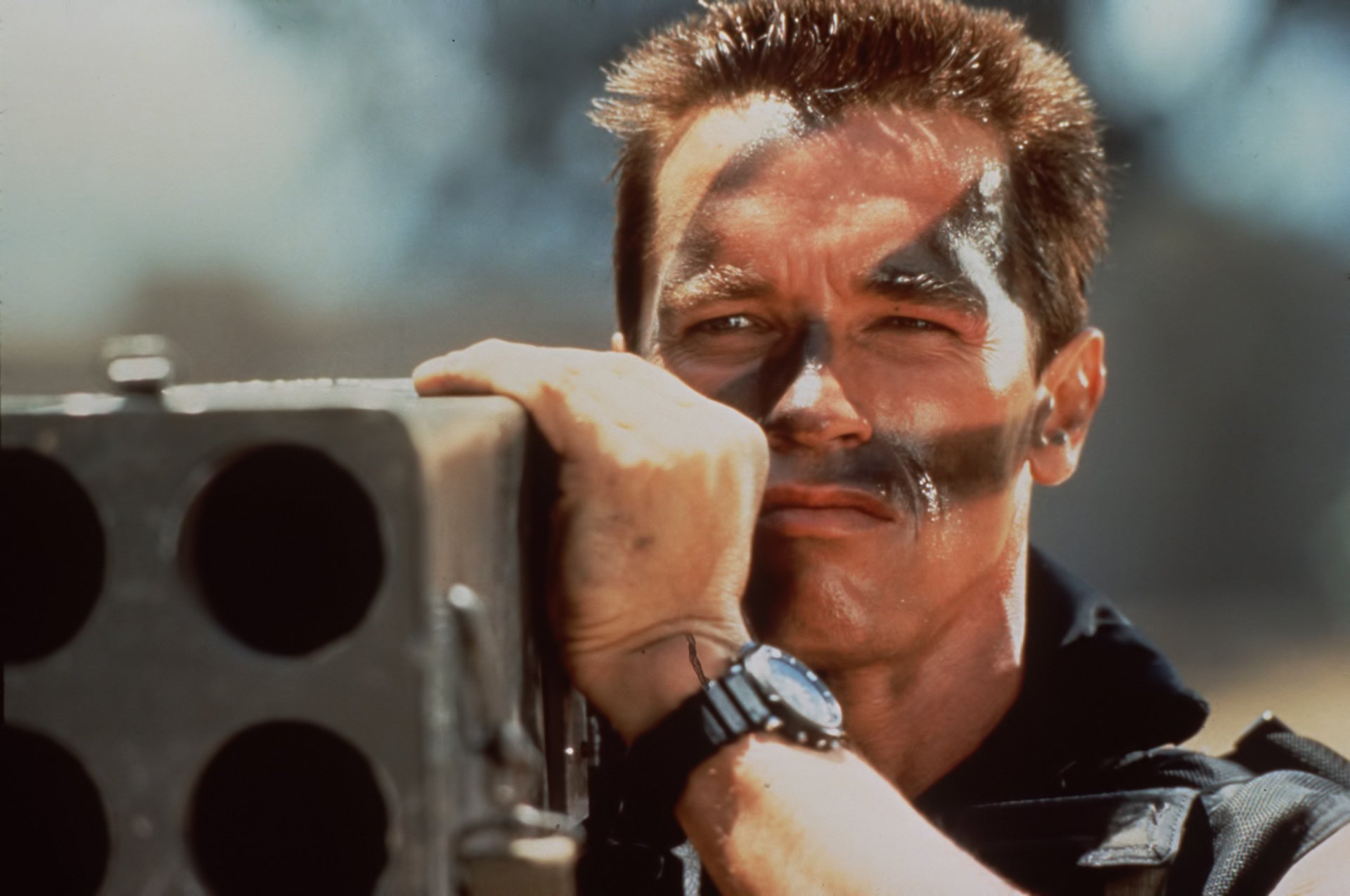 arnold schwarzenegger terminator comando comando película acción fondo de pantalla