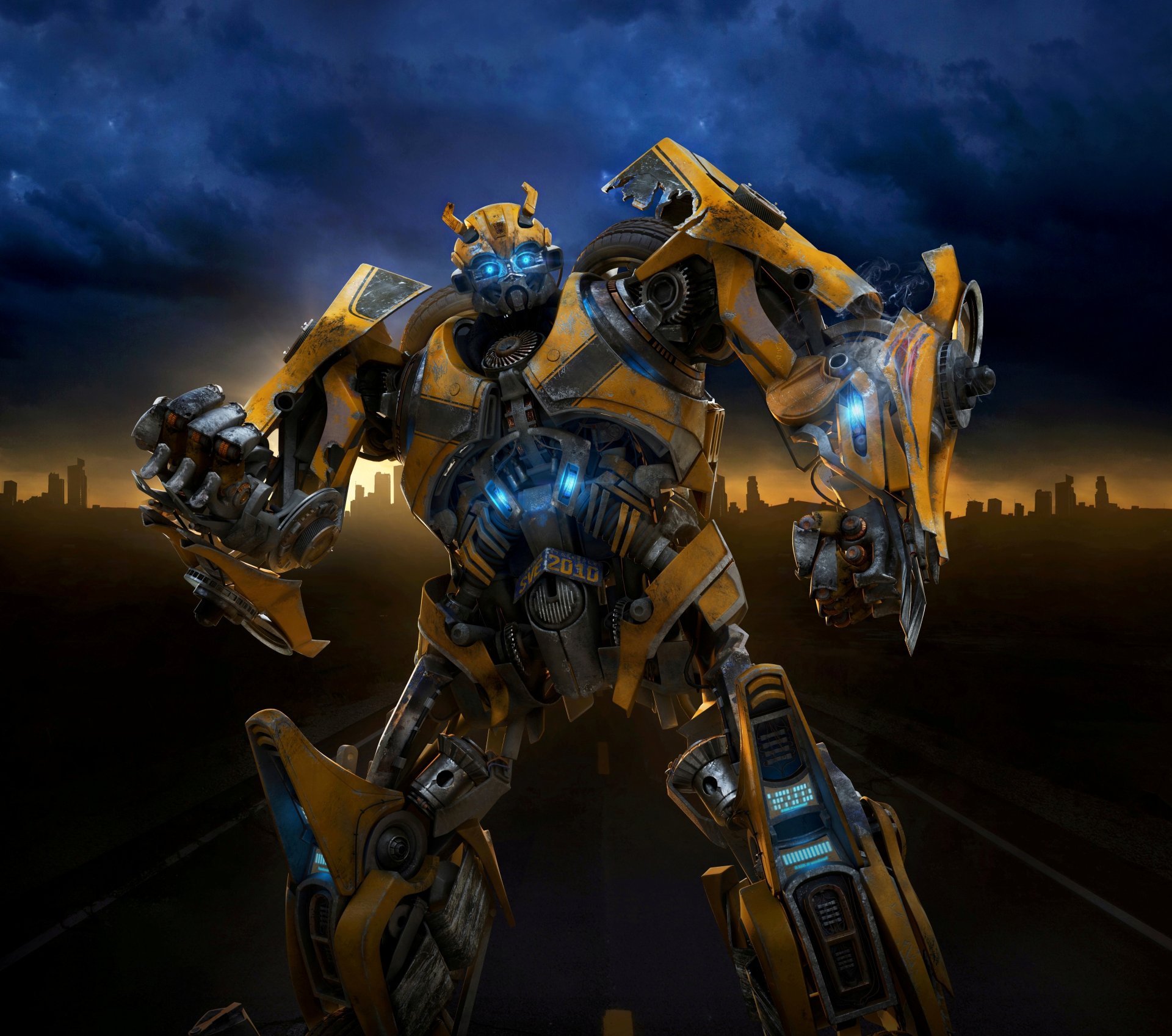 transformers 2 vendetta dei caduti film robot automobili bumblebee camaro film transformers bumblebee camaro autobot egitto deserto notte cielo nuvole strada