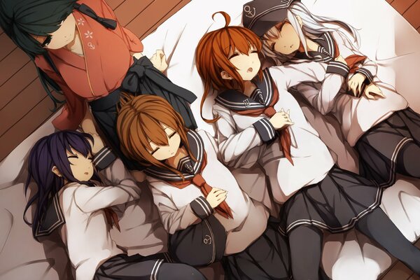 Anime ragazza in uniforme scolastica. Sonno