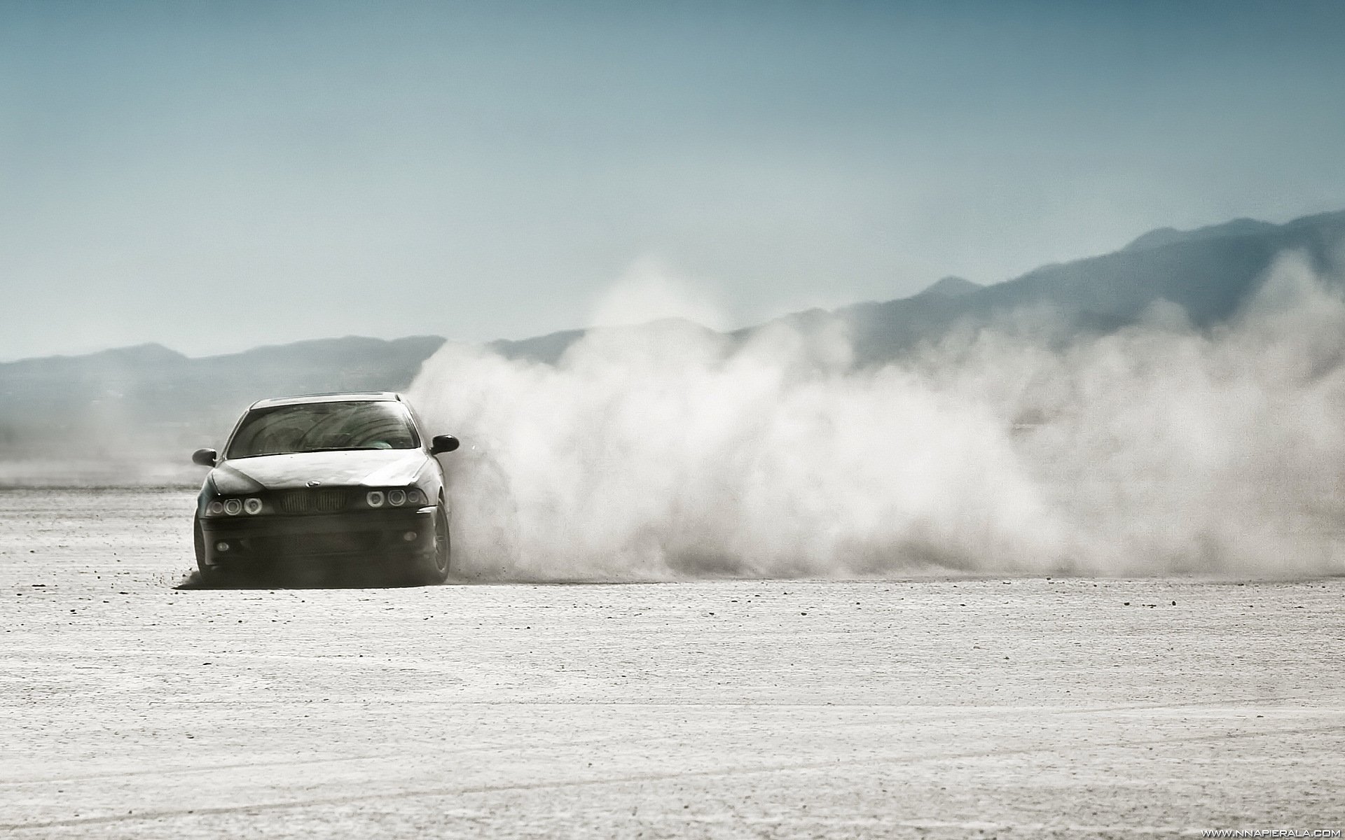 pustynia kurz poślizg drift bmw