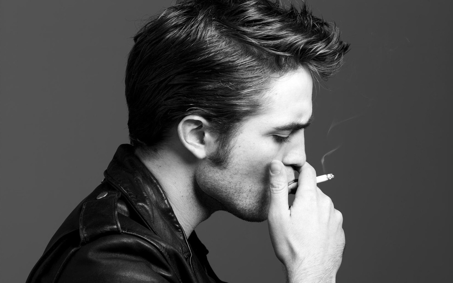 fumar perfil robert pattinson humo