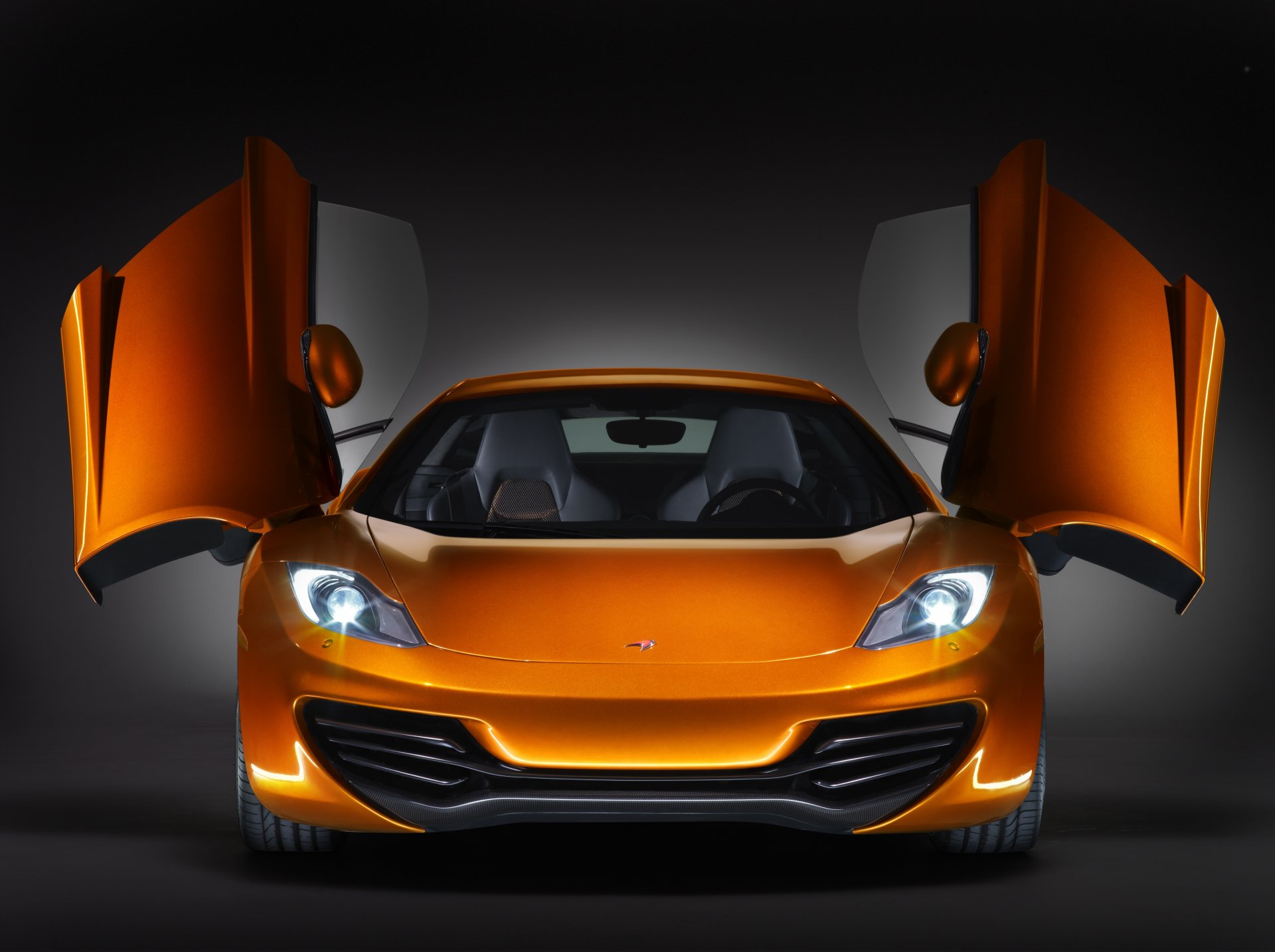 mclaren mp4-12c автомобиль дизайн