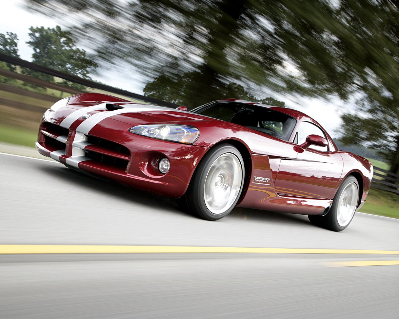 dodge viper camino velocidad