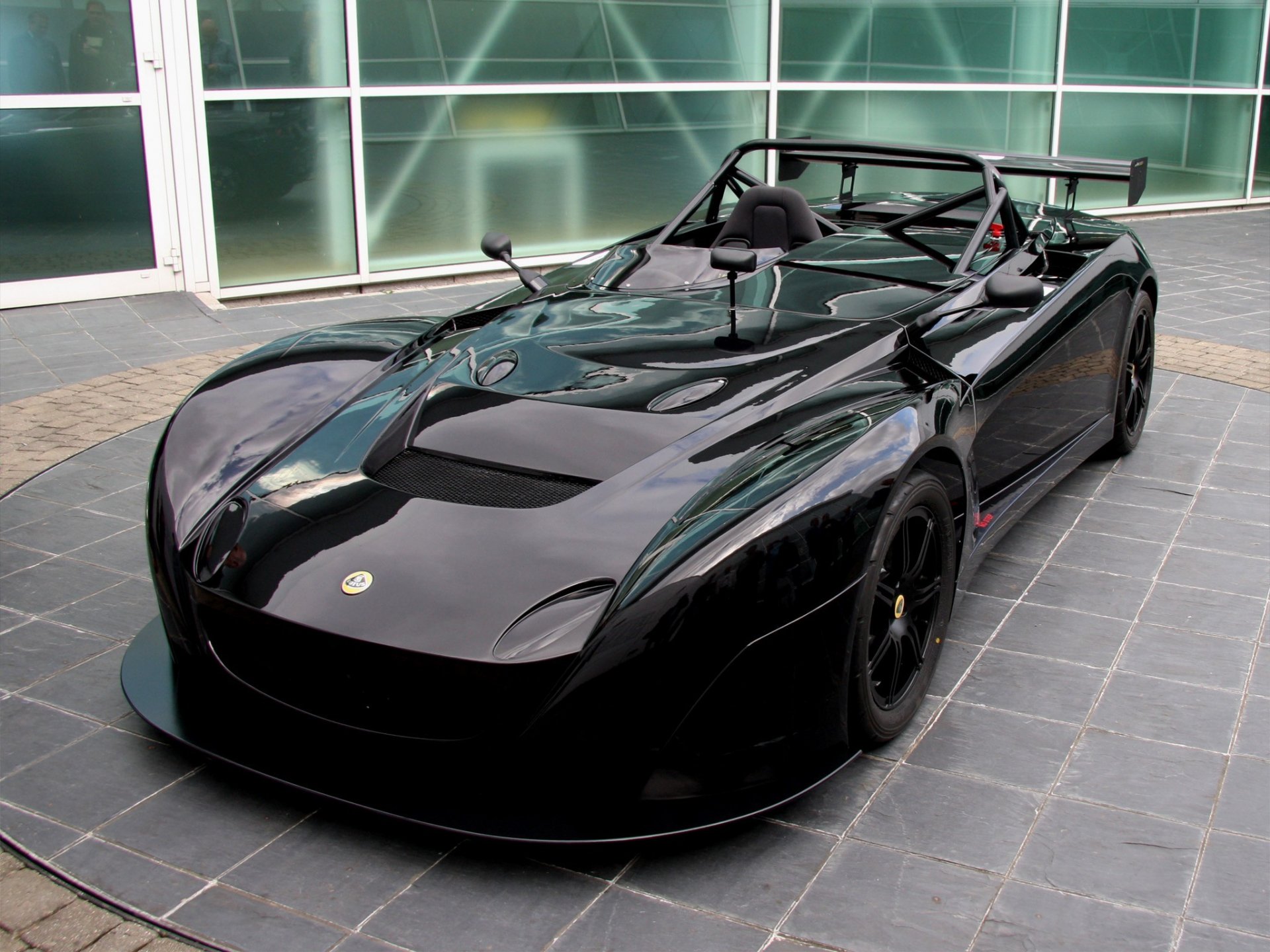 lotus schwarz sport